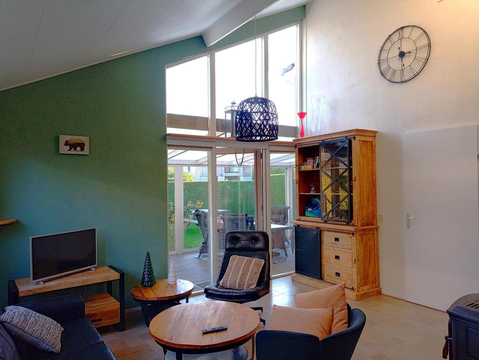 Vakantiewoning Met Serre En Airconditioning Tzummarum Eksteriør bilde